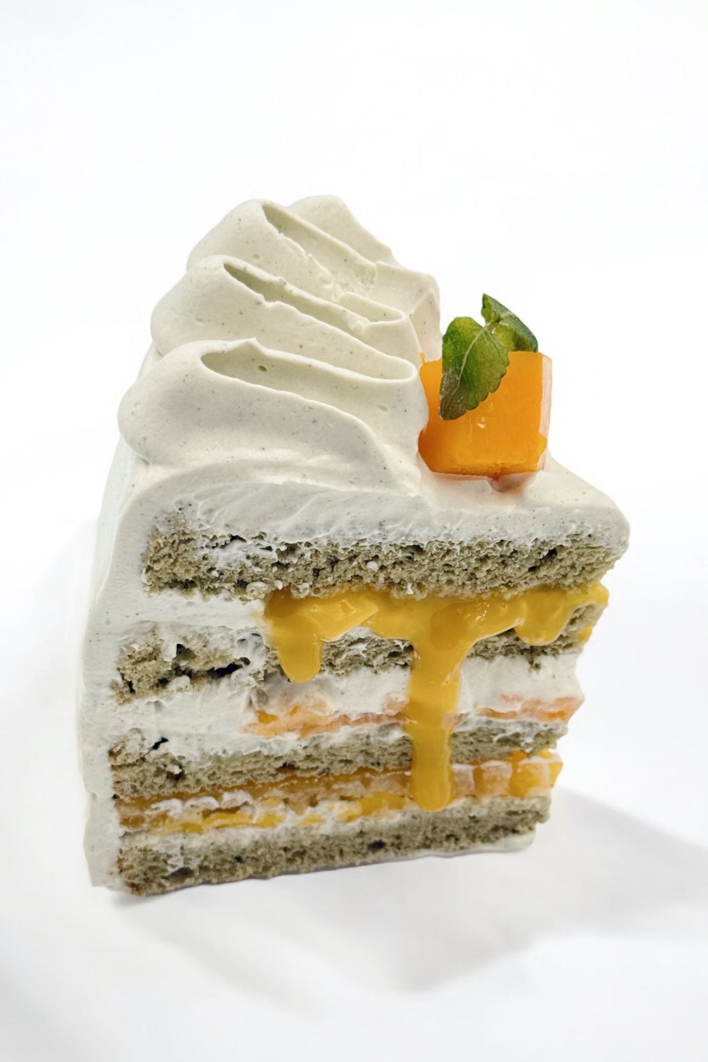Matcha Mango teacake 말차망고티케이크