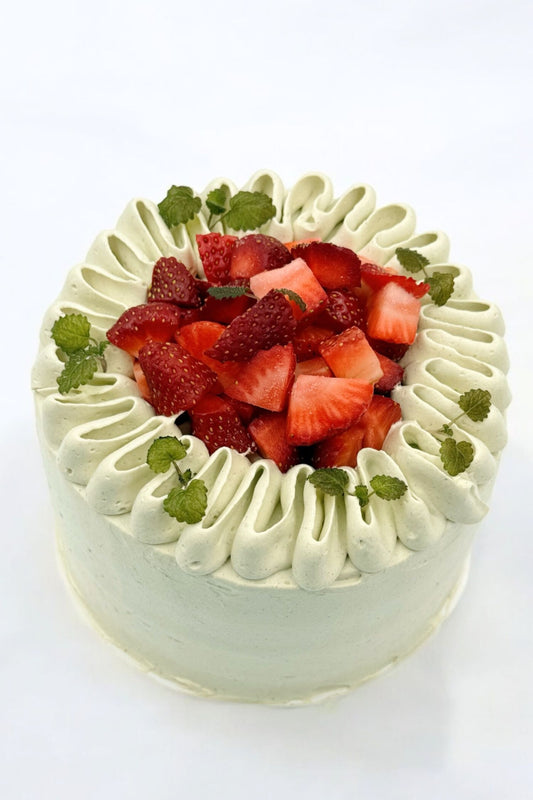 Matcha Strawberry teacake 말차 딸기티케이크